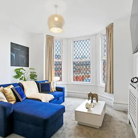 In Woodhouse, Leeds Leeds (West Yorkshire)